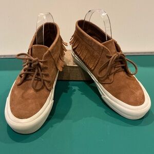 Vans Brown Chukka Moc DX. Size 7 Women’s 5.5 Men’s